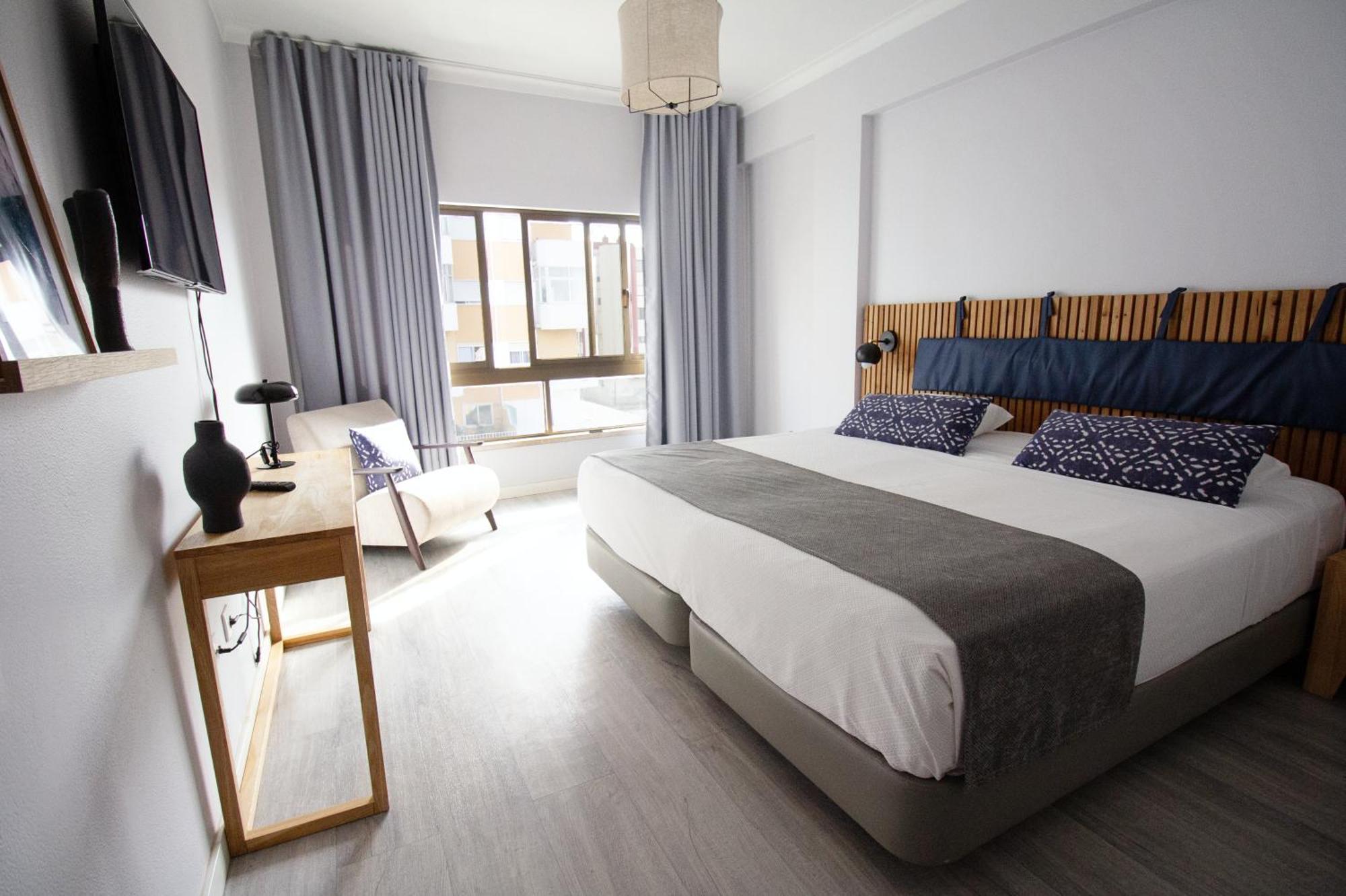 Wot Costa Da Caparica Hotel Ngoại thất bức ảnh