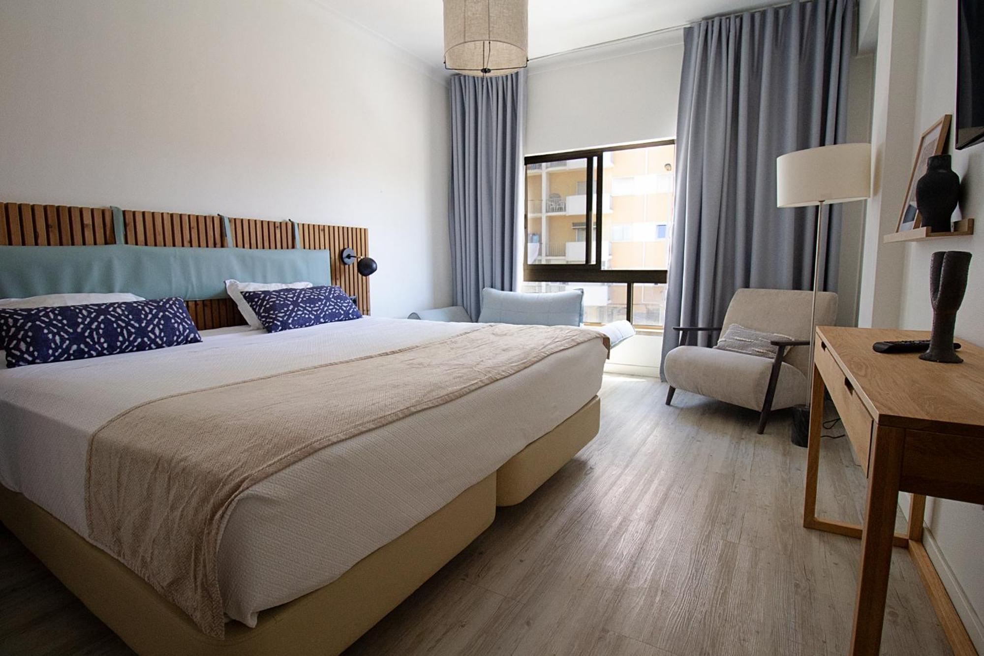 Wot Costa Da Caparica Hotel Ngoại thất bức ảnh