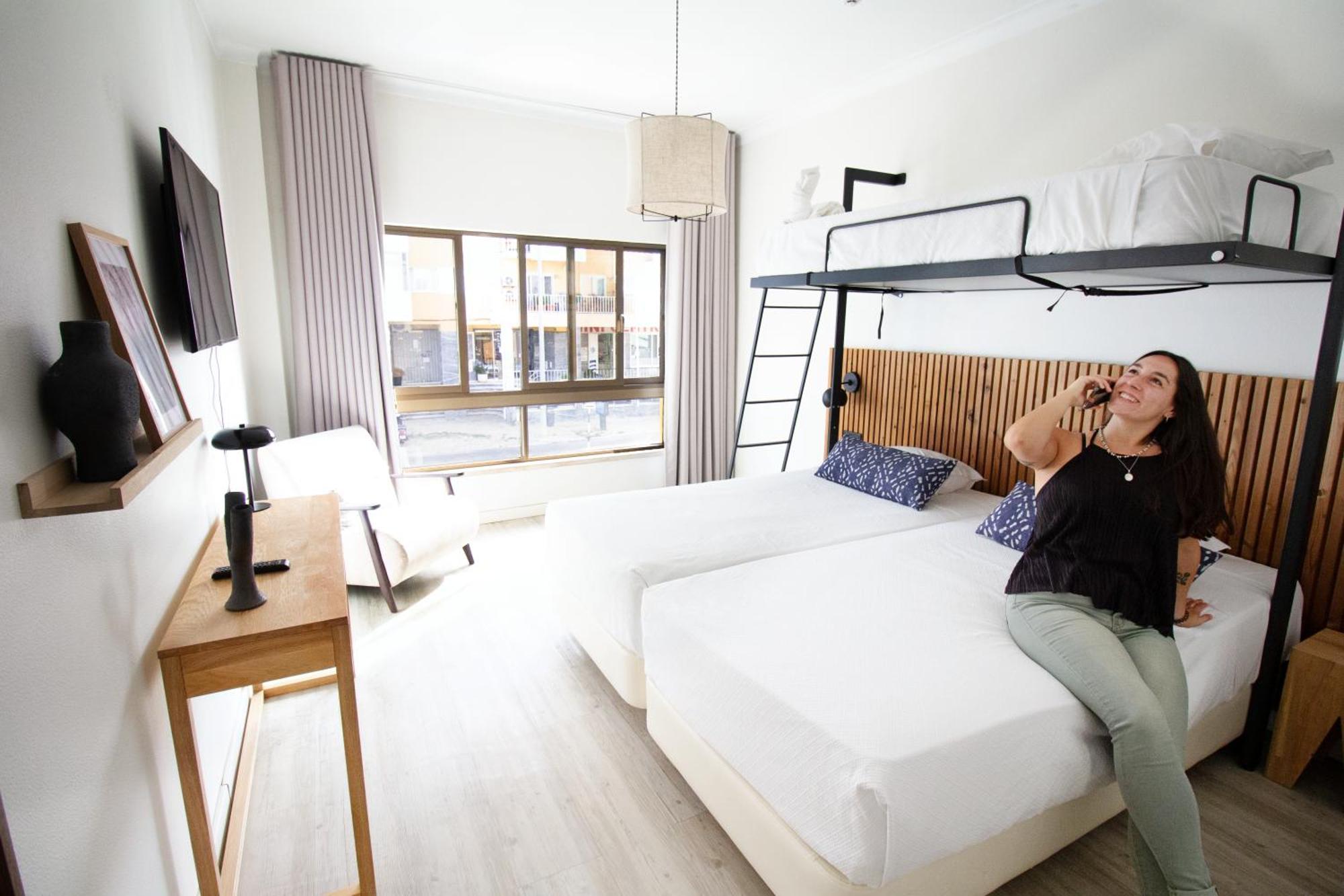 Wot Costa Da Caparica Hotel Ngoại thất bức ảnh