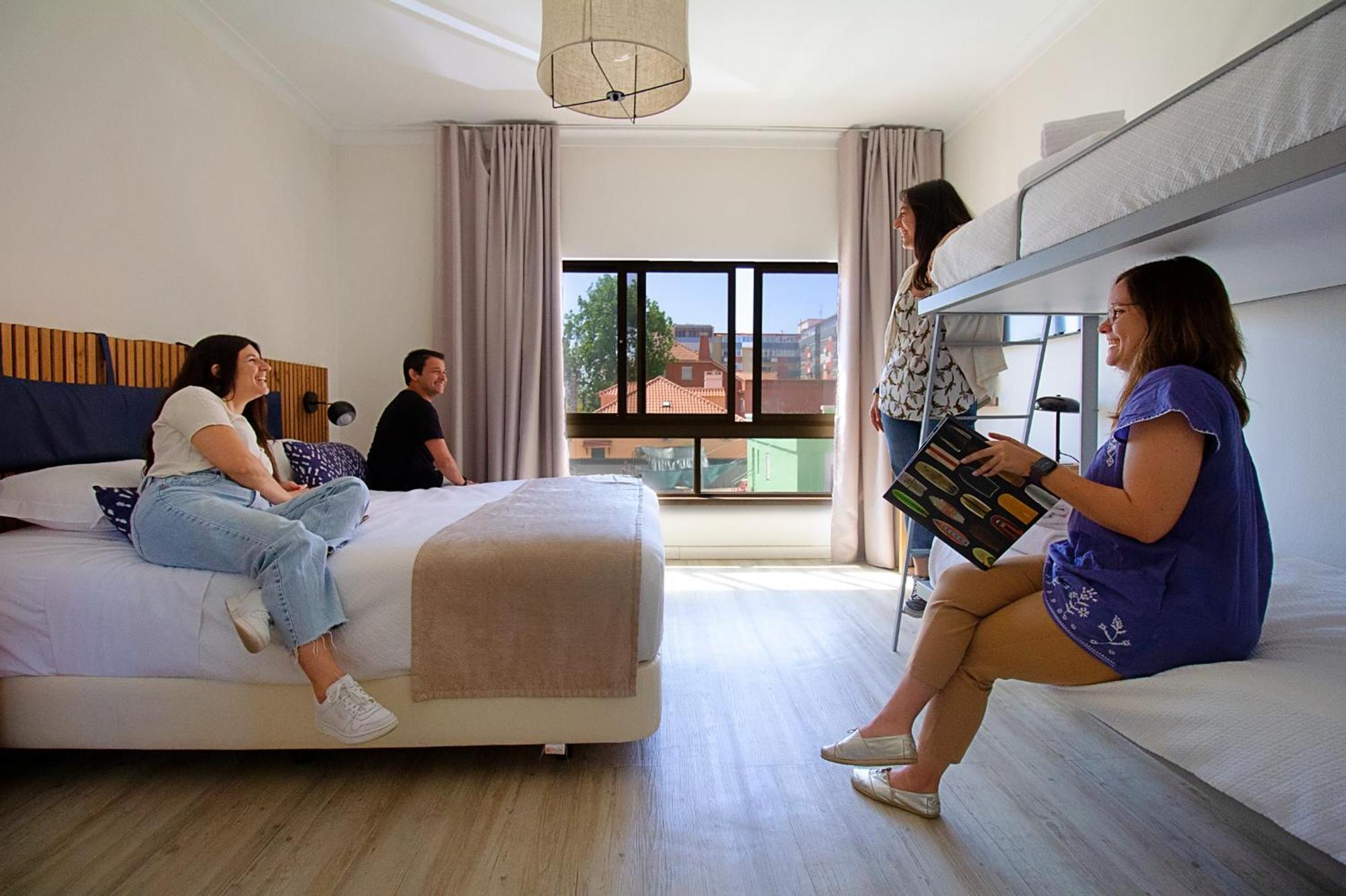 Wot Costa Da Caparica Hotel Ngoại thất bức ảnh