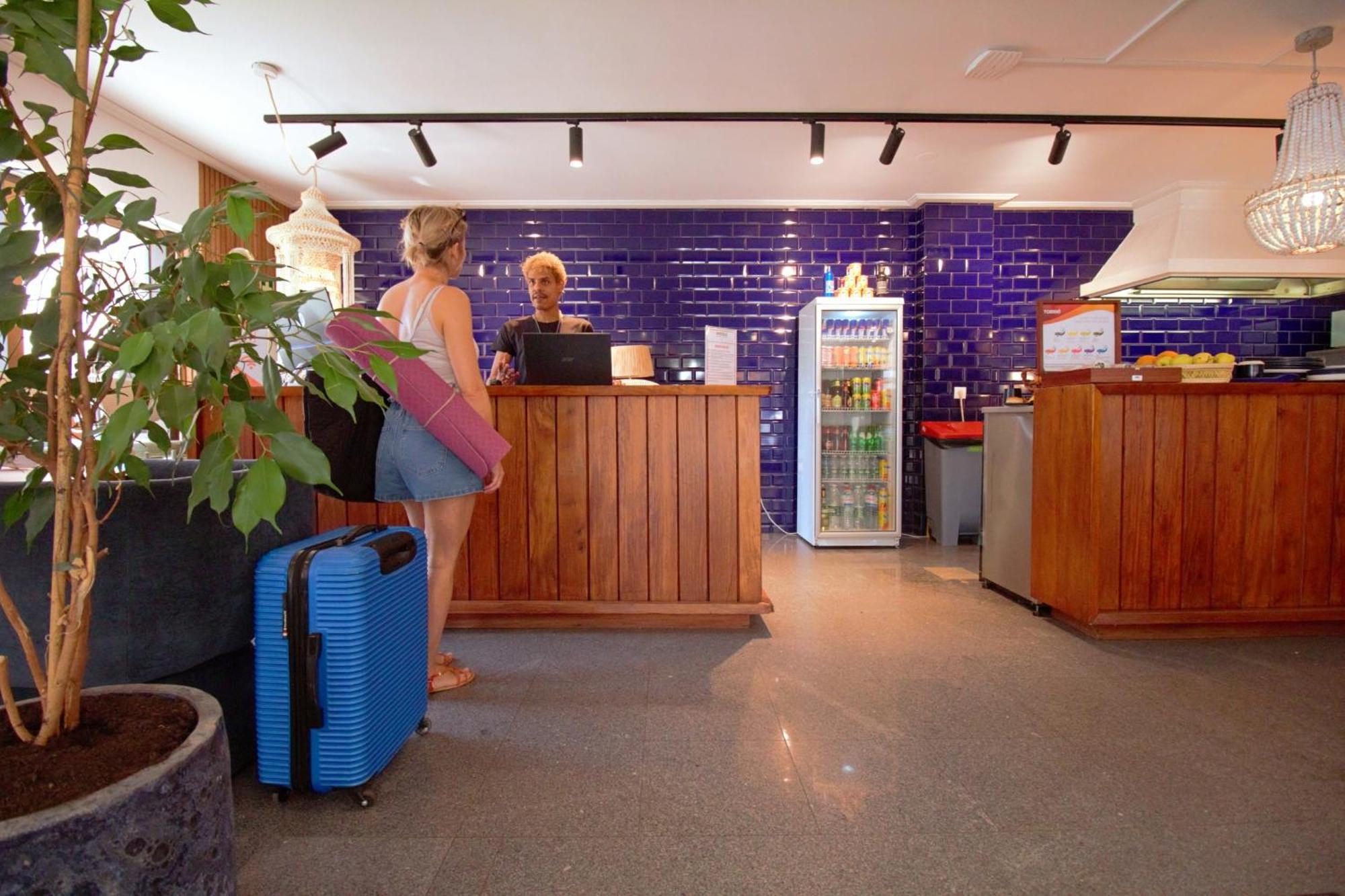 Wot Costa Da Caparica Hotel Ngoại thất bức ảnh