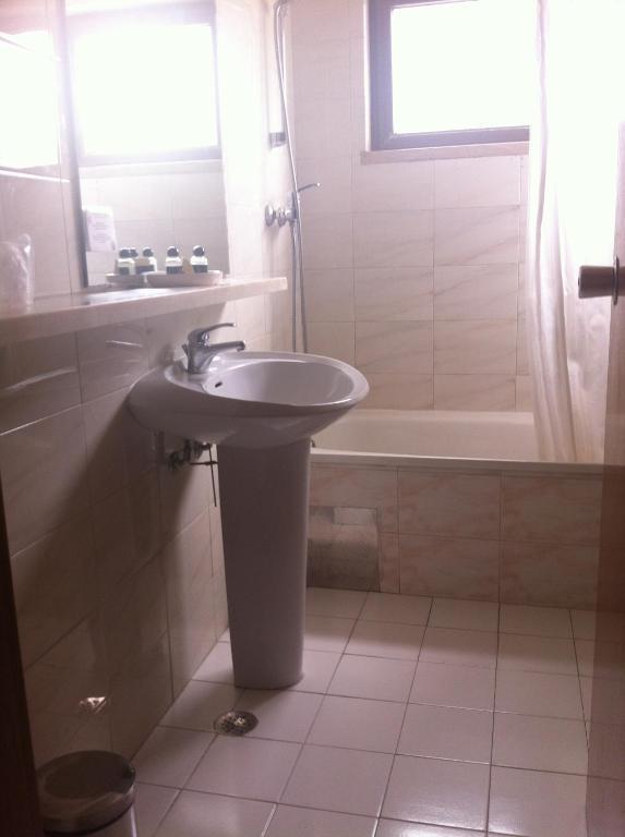 Wot Costa Da Caparica Hotel Phòng bức ảnh